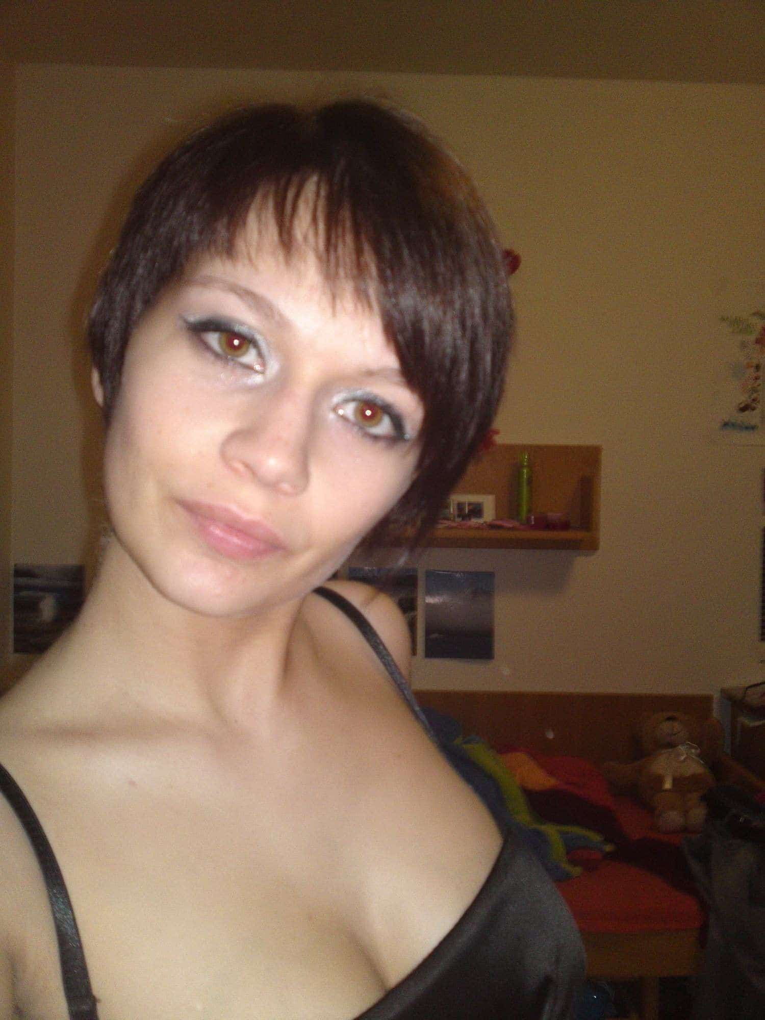 Jolie coquine recherche un bon plan sexe pour femme infidèle